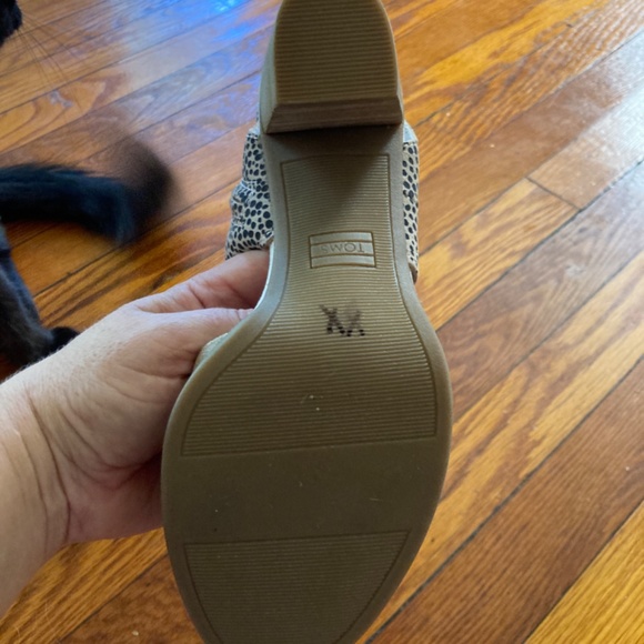 TOMS BN Never Worn Suede Leopard Dress High Heels - Picture 3 of 8